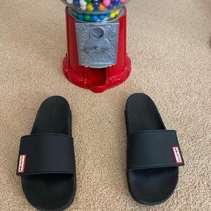 Hunter Slip on Sandles